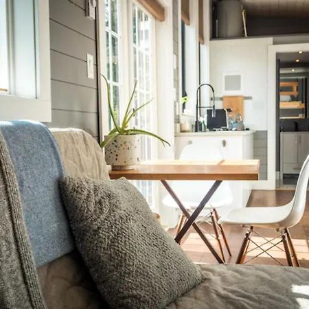 Golden Tiny Homes Bagian luar foto